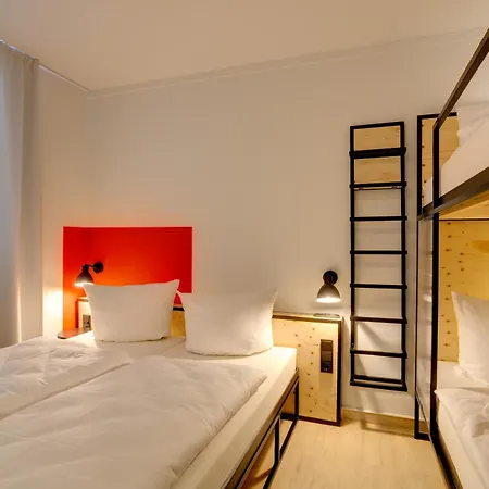 Meininger Hauptbahnhof 3* Leipzig