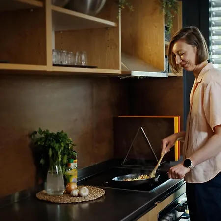 Meininger Hauptbahnhof 3*