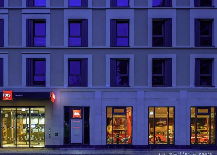 Meininger Hauptbahnhof 3*