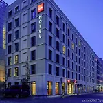 Meininger Hauptbahnhof 3*