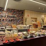 Meininger Hauptbahnhof Hotel