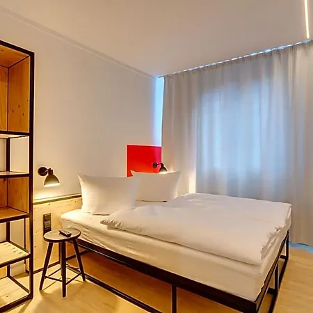 Hotel Meininger Hauptbahnhof