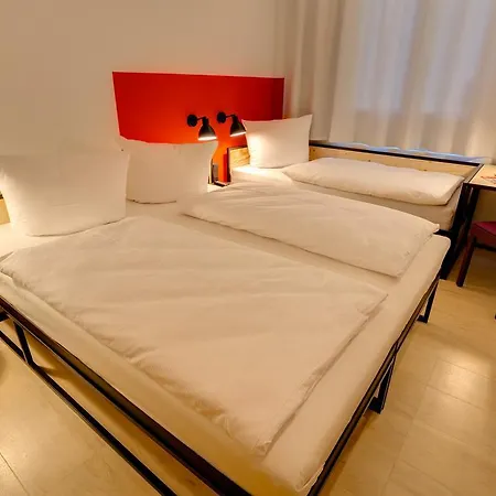 Hotel Meininger Hauptbahnhof Leipzig