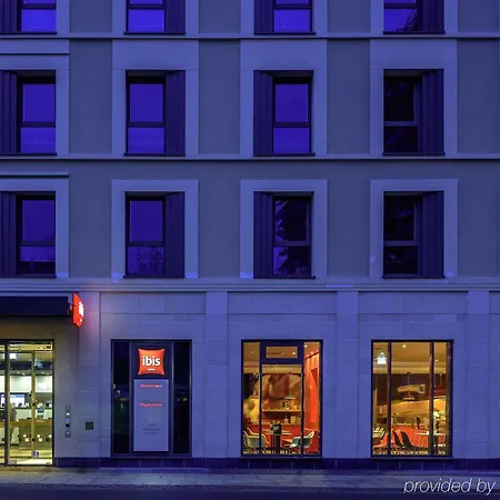 Meininger Hauptbahnhof 3*