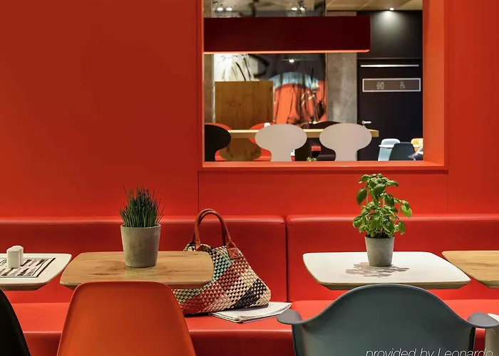 Hotell Meininger Hauptbahnhof 3*