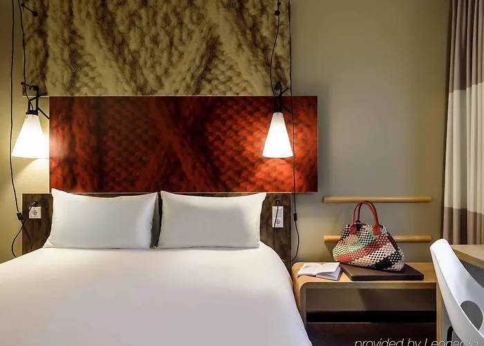 Meininger Hauptbahnhof Hotell 3*