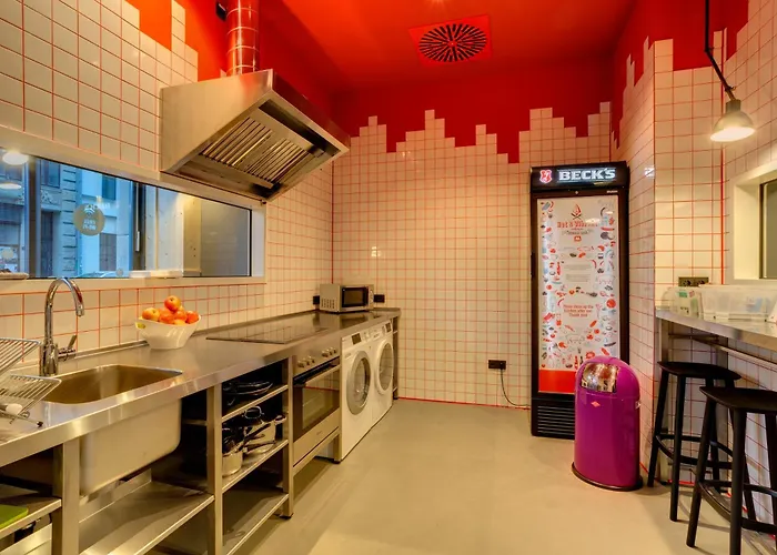 Meininger Hauptbahnhof 3*