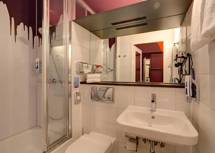 ماينينجر لايبزيغ هاوبتباهنهوف 3* لبسيا