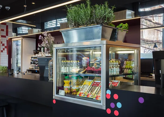 Meininger Hauptbahnhof Лейпциг