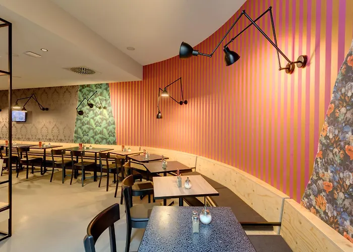 Meininger Hauptbahnhof 3* Leipzig