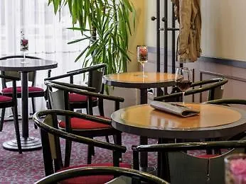 Hotell Meininger Hauptbahnhof 3*
